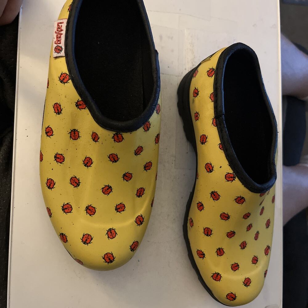 Ranger Rain Garden Shoes Women's Size 7 Slip On Waterproof-Yellow Ladybug New